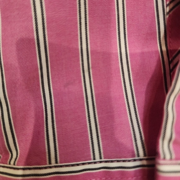 FOXCROFT Button Front Pink White Blue Striped Collard Shirt Wrinkle Resisted Sz8 - Picture 16 of 16